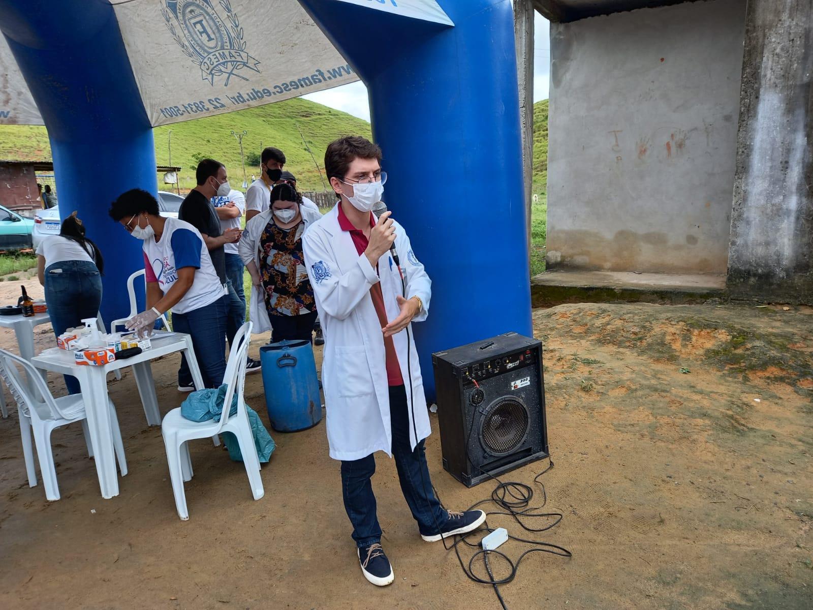 Ação Social da FAMESC reúne famílias na Fazenda Providência