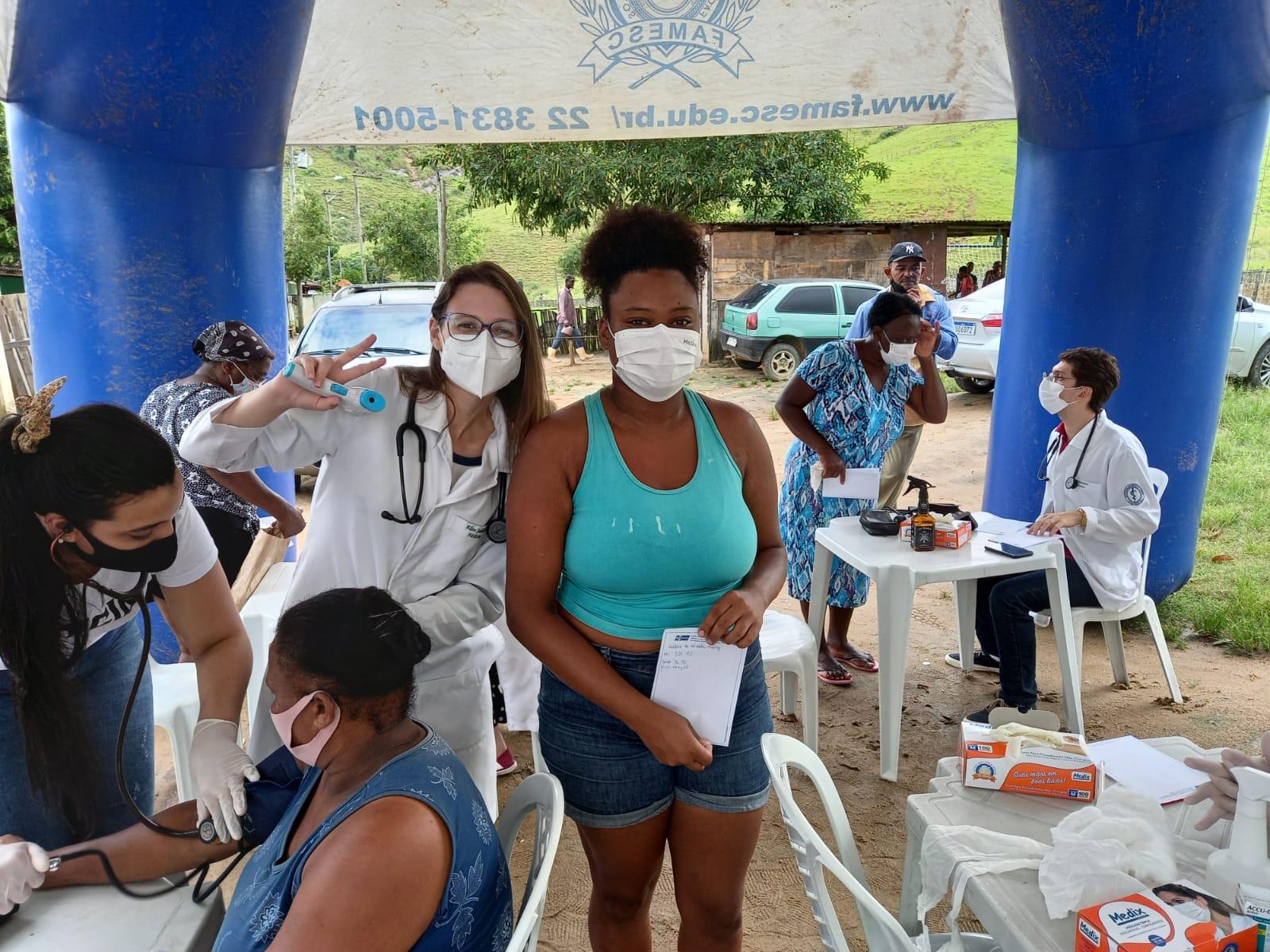 Ação Social da FAMESC reúne famílias na Fazenda Providência